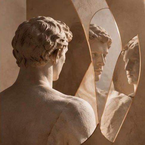 Le narcissisme et ses manifestations : Approche psychanalytique